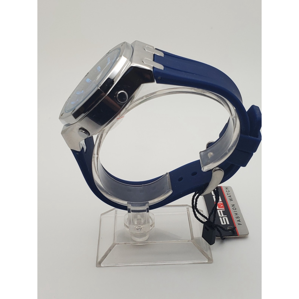 Mens Digital Watch - Picture 4 of 12
